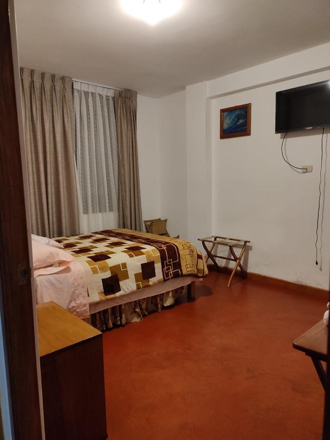 Suzet House Guest House Oxapampa Exterior photo